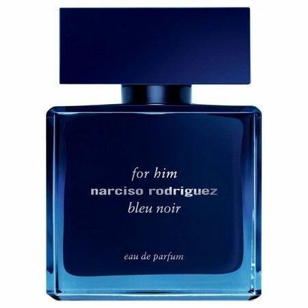 For Him Bleu Noir Eau de Toilette Extrême, le retour sur scène de Narciso Rodriguez